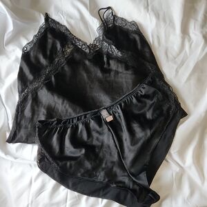 NEW WITH TAGS~ VICTORIA'S SECRET Black Lace Cami Sleepwear Set LARGE